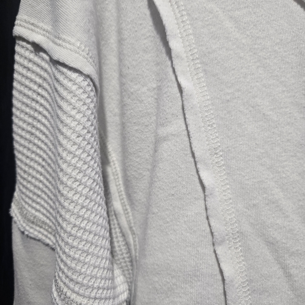 Altar'd State Off-White Textured V-Neck Sweater Oversized Cropped Size XS - Picture 4 of 5